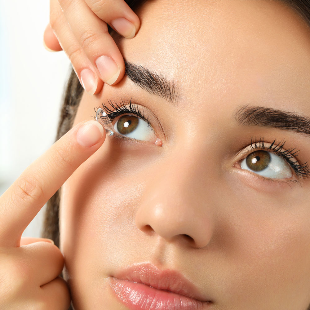 Contact lenses in Wallhaven